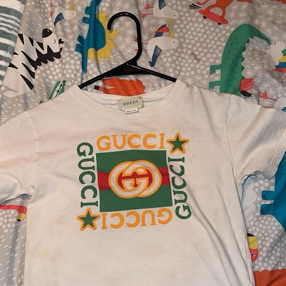Size 6 kids Gucci shirt